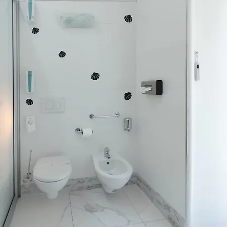 Othalan Apartment *