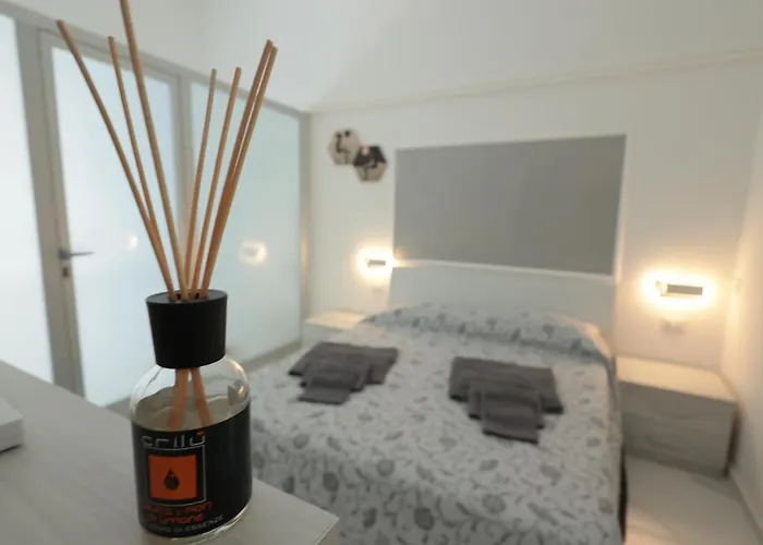 Othalan Неаполь